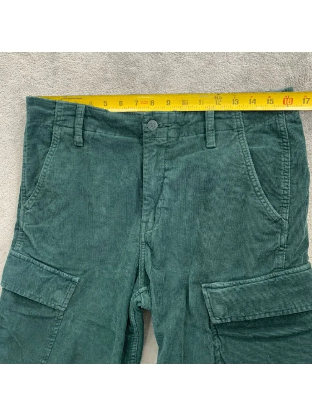 Levis XX Cargo Taper Pants Mens 32x30” Forest Green Corduroy Utility Workwear